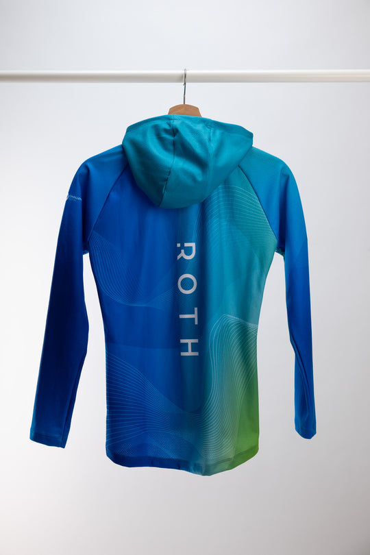 Challenge Roth Hoodie "In Training for DATEV Challenge Roth 2025"
– Optimale Fleece-Jacke für Triathlon an kalten Tagen 