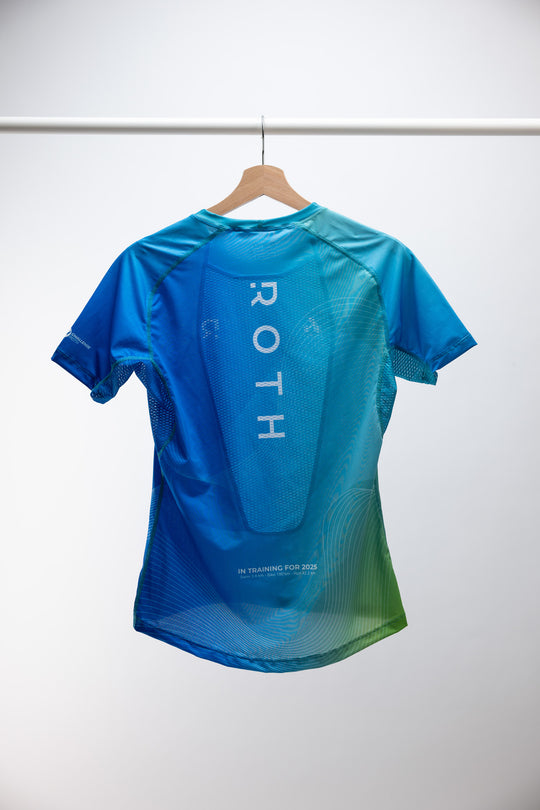 Surpas T-Shirt Fast short Sleeve Women "In Training for DATEV Challenge Roth 2025"– Beste Performance für Sportlerinnen und Triathletinnen