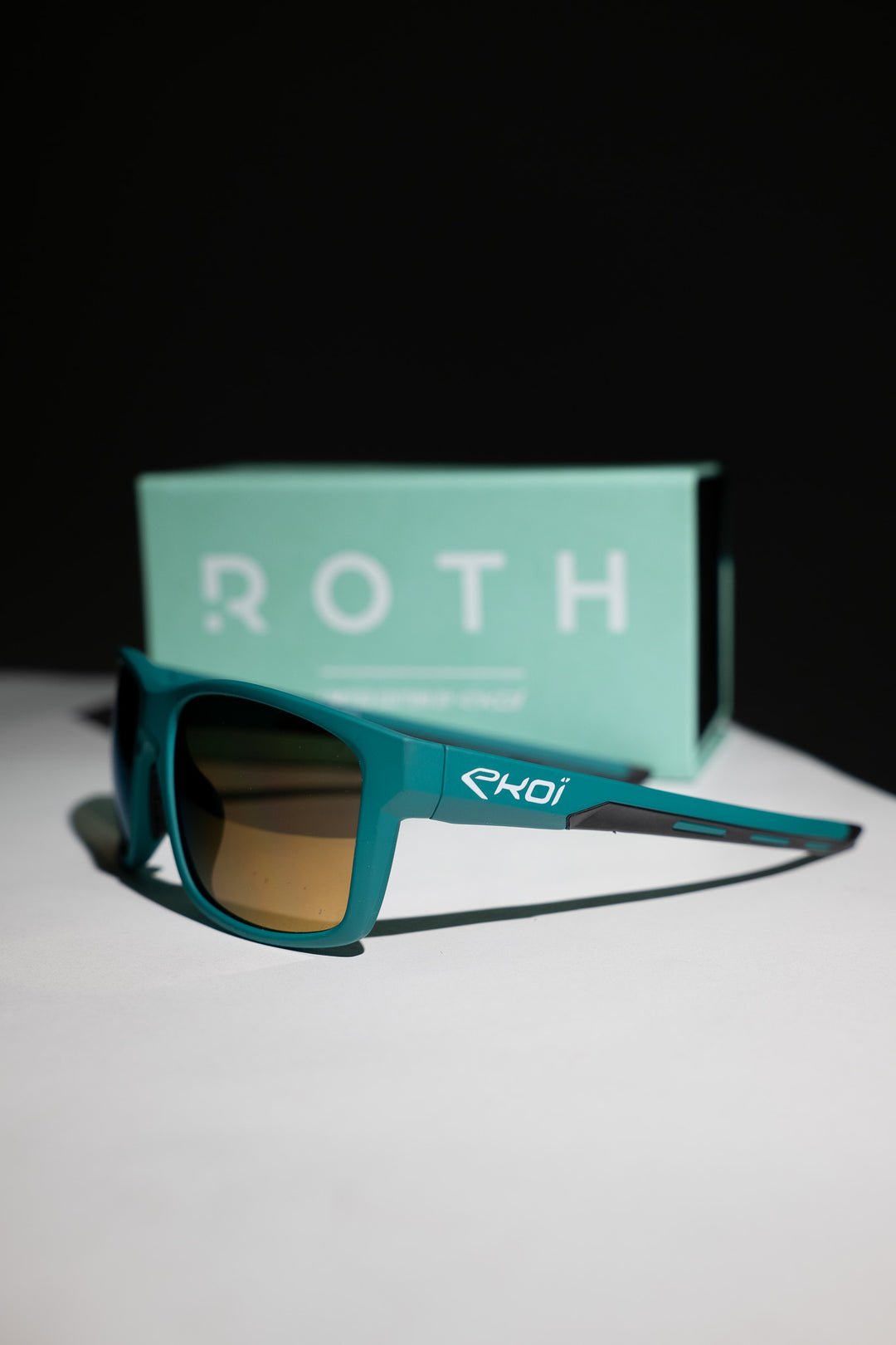 EKOI PARADISE Life Style sunglasses ROTH 2024 Edition- Perfekter Sonnenschutz für Sport und Alltag